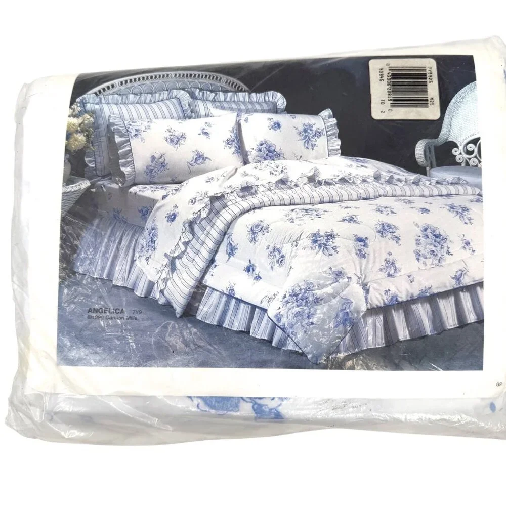 VTG NIP 1990 CANNON ROYAL FAMILY ANGELICA QUEEN FLAT SHEET COTTAGE CORE 180 TC